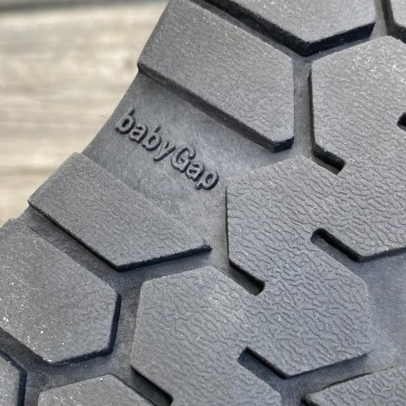 Gap Duck Boots for Toddler (size 5) - Picture 11 of 13